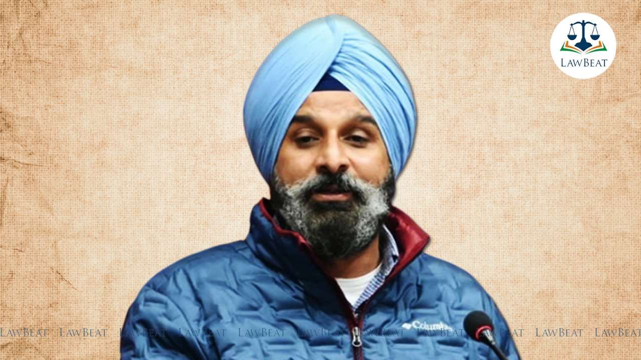 Akali Dal leader Bikram Singh Majithia surrenders before Mohali court upon expiry of Top Courts interim protection Akali Dal leader Bikram Singh Majithia surrenders before Mohali court upon expiry of Top Courts interim protection